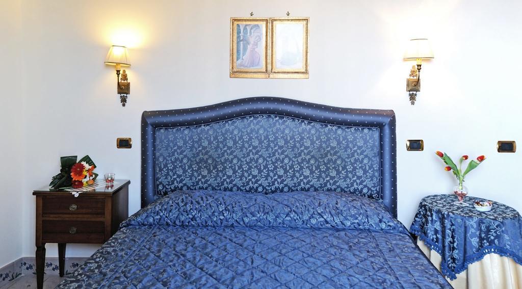 Residenza Del Duca 아말피 객실 사진